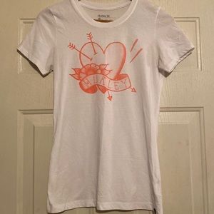 Hurley t shirt